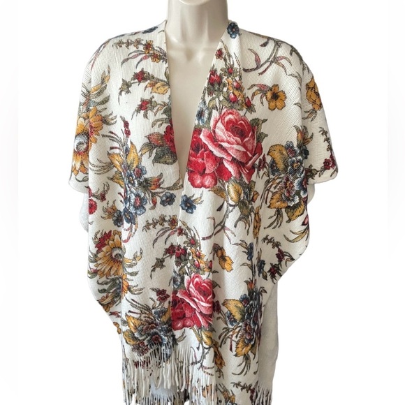 EUC Anthropologie Marseille Floral Fringed Kimono Poncho Shawl O/S Boho Western - Picture 3 of 15
